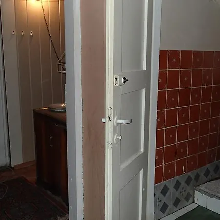 Basement Flat - Mieszkanie W Niskim Parterze Gdynia