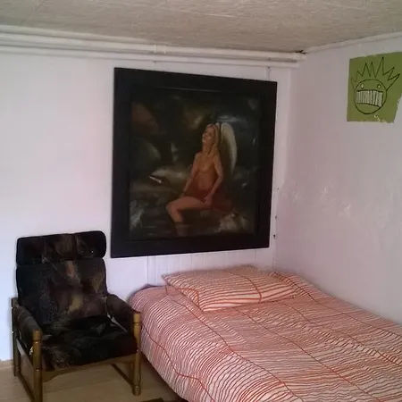 Basement Flat - Mieszkanie W Niskim Parterze Lejlighed Gdynia